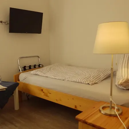 Bed & Breakfast Lindenhof Helmke 3*